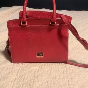 PINK LEATHER DOONEY AND BOURKE PURSE WITH CROSSBODY STRAP